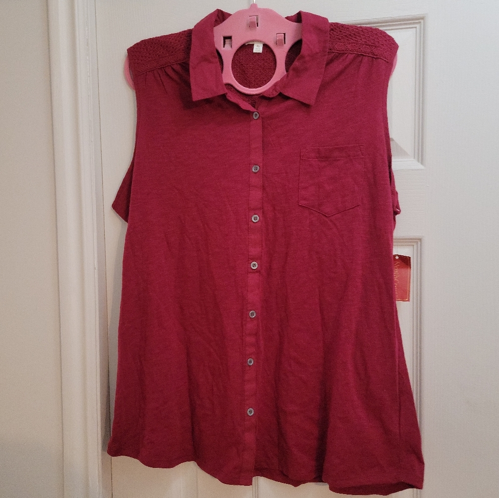 NorthCrest Maroon Button-up Tank